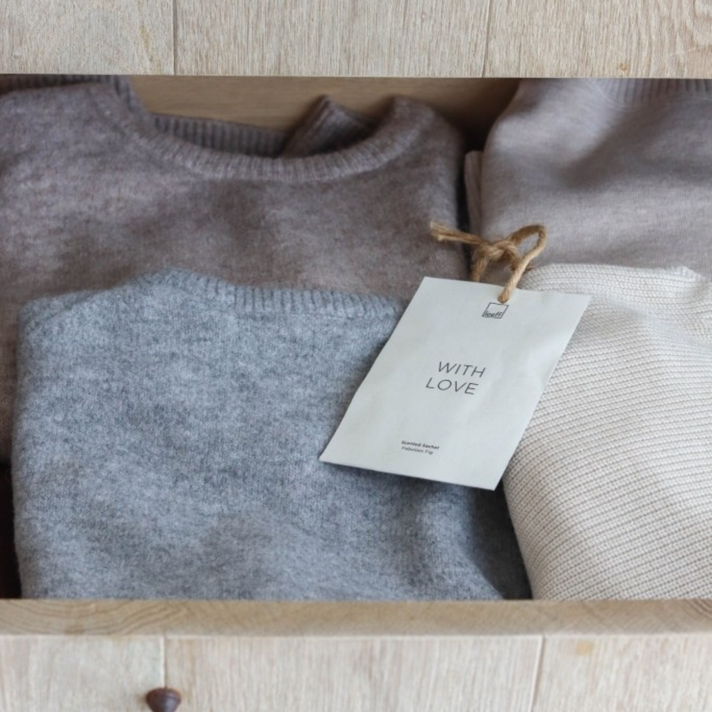 Duftsachet WITH LOVE